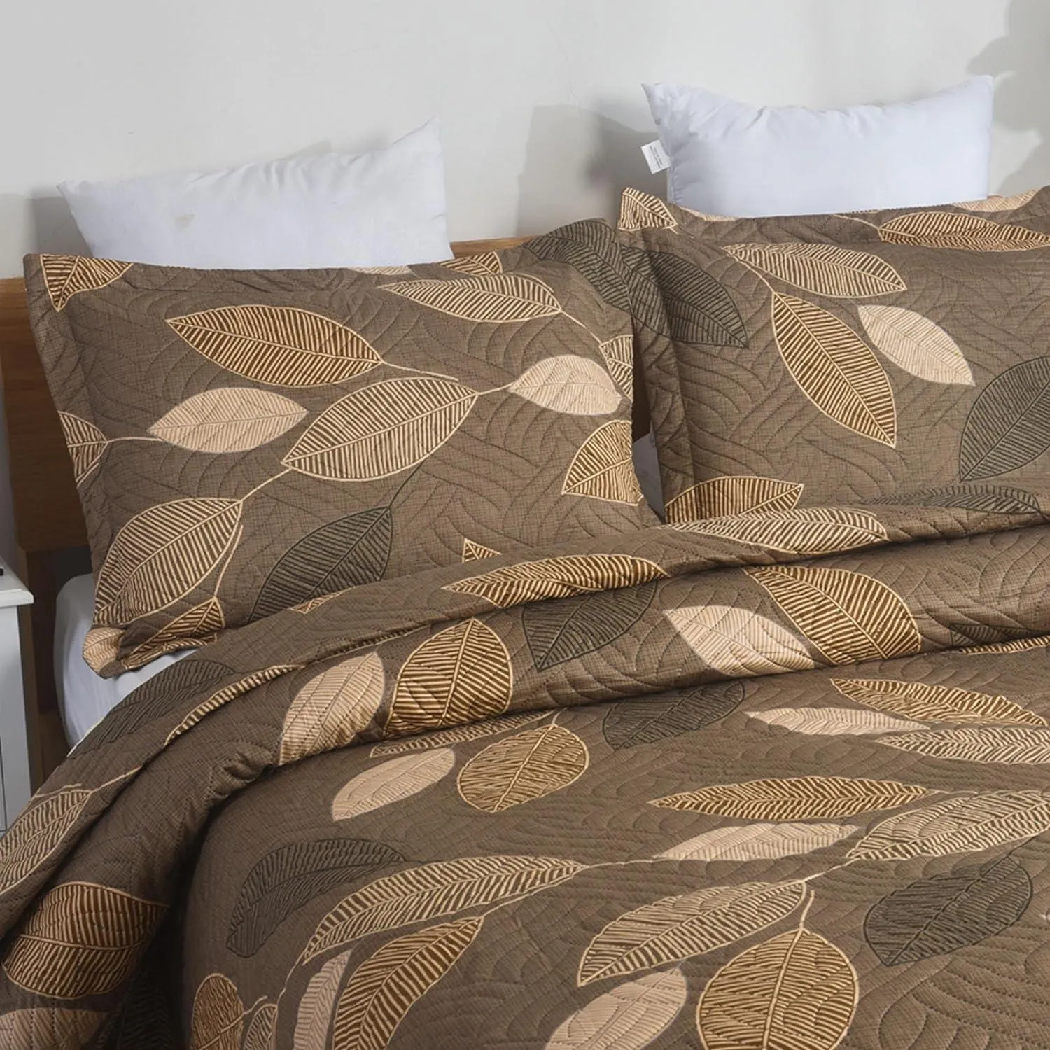 3-Piece Reversible Quilted Bedspread Set (220x240cm)