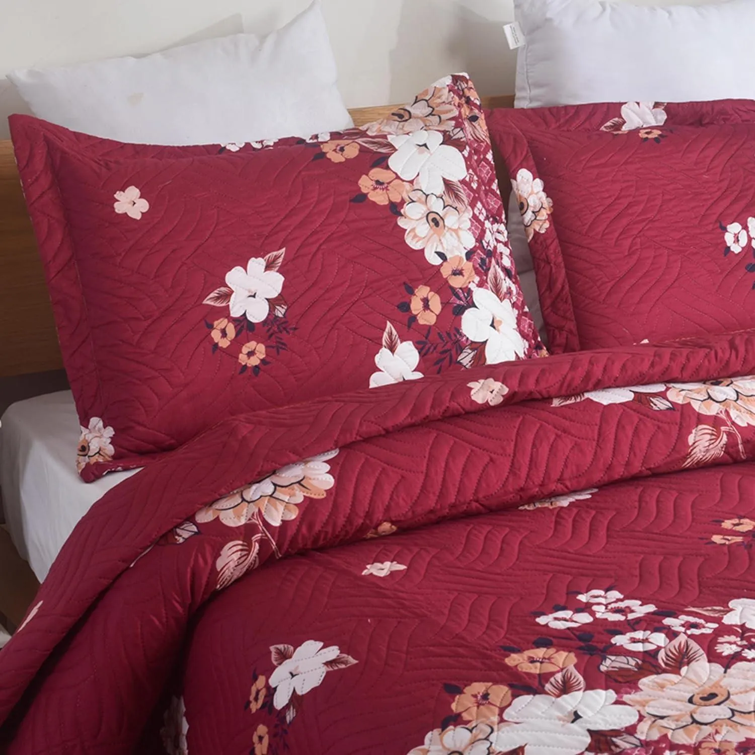 3-Piece Reversible Quilted Bedspread Set (220x240cm)