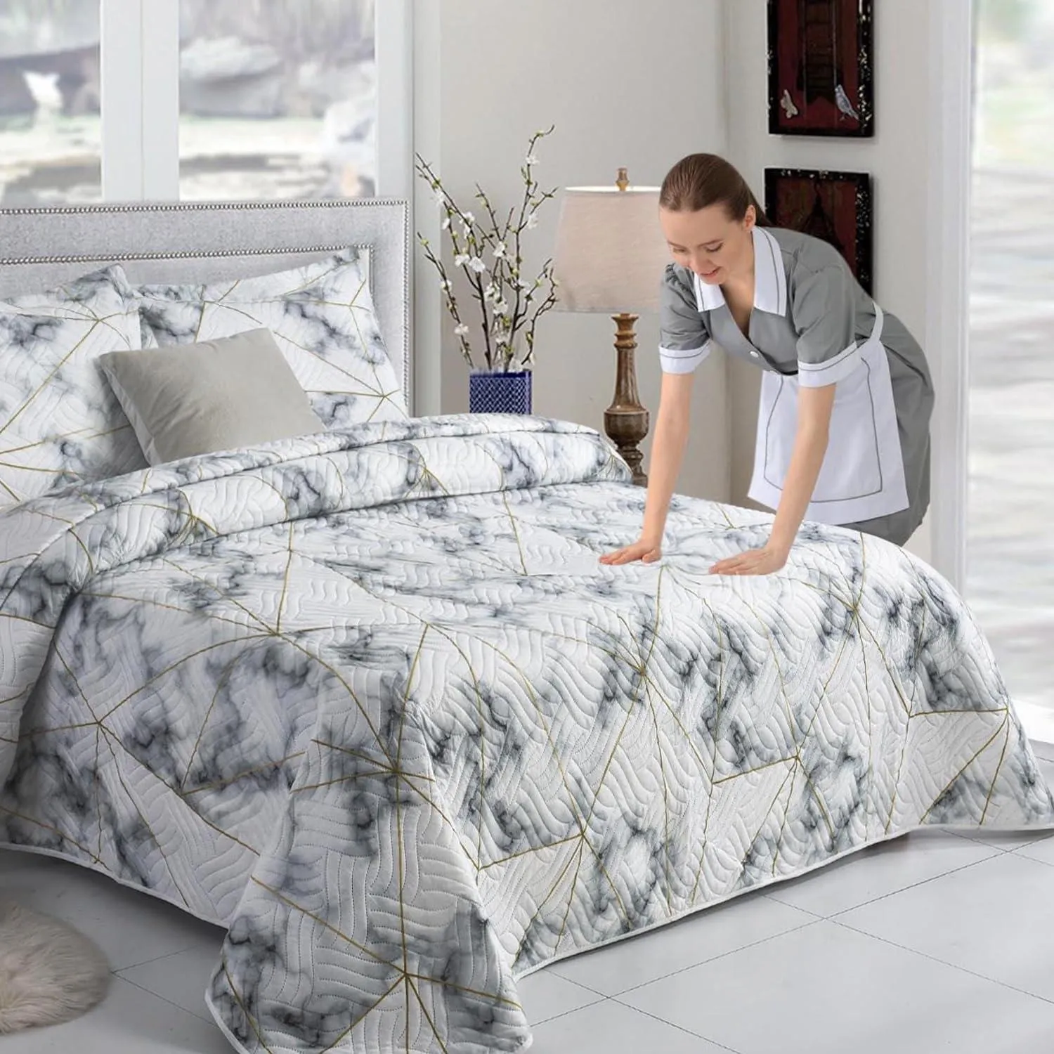 3-Piece Reversible Quilted Bedspread Set (220x240cm)