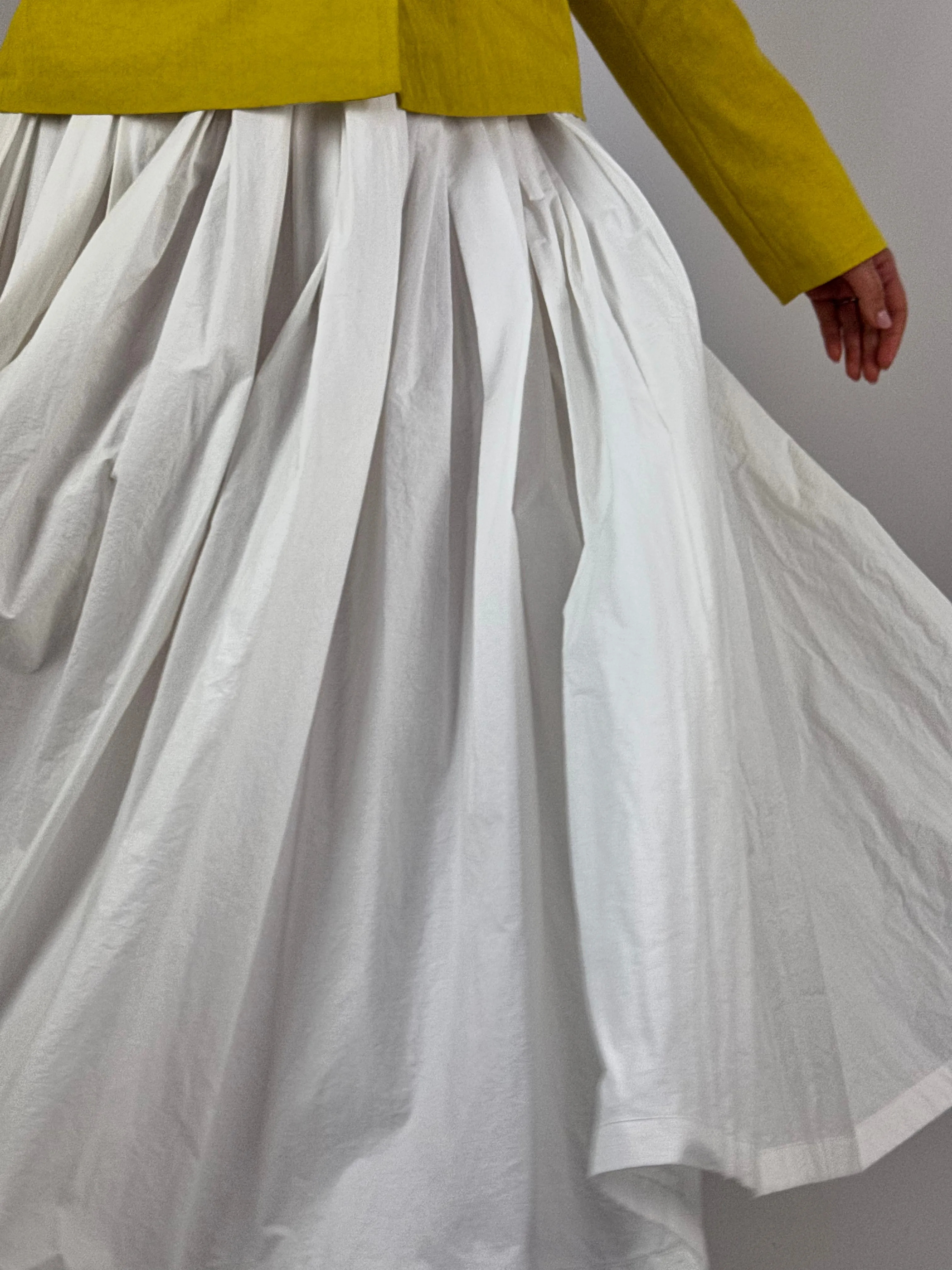 Apuntob 1900 Skirt Milk