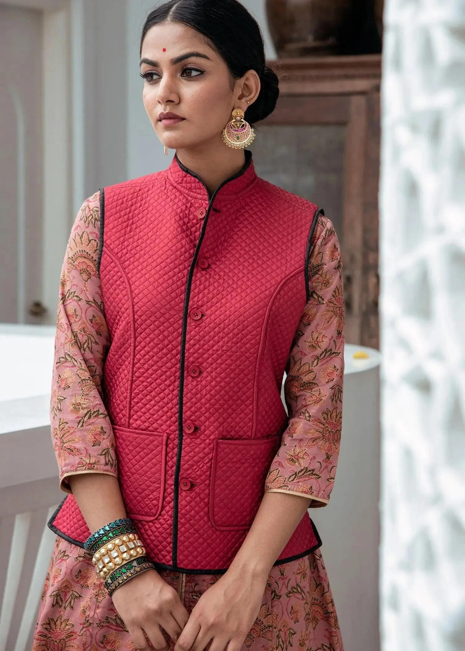 Barfi Red and Black Paper Silk Reversible Quilted Bundi