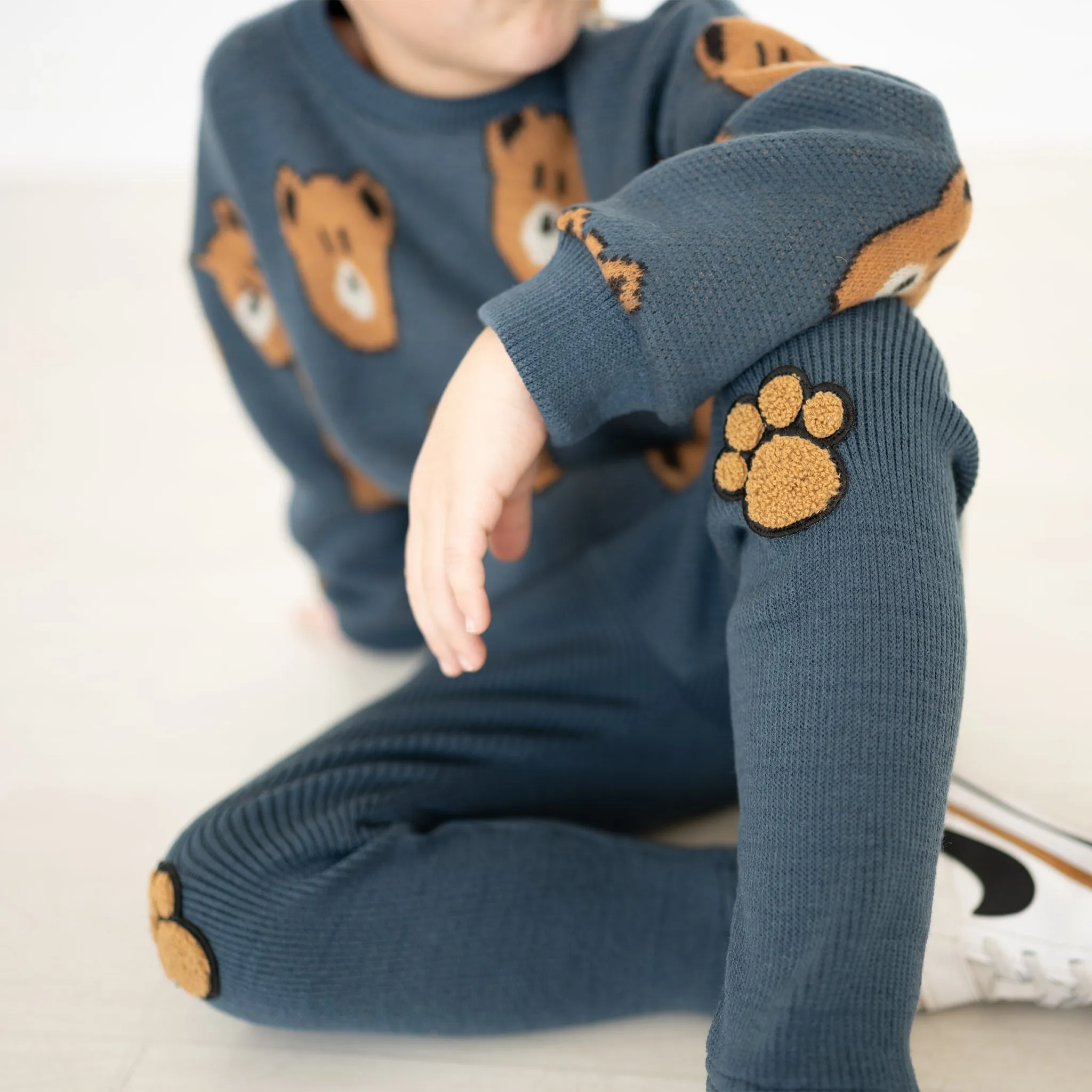 Bearpaw Pants