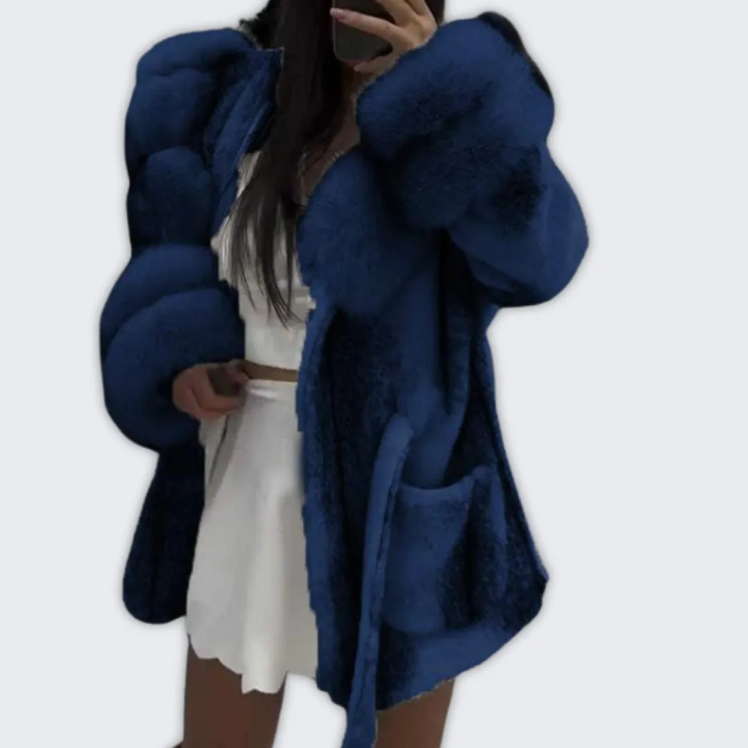 Chic Women's Faux Fur Lapel Coat for Stylish Warmth