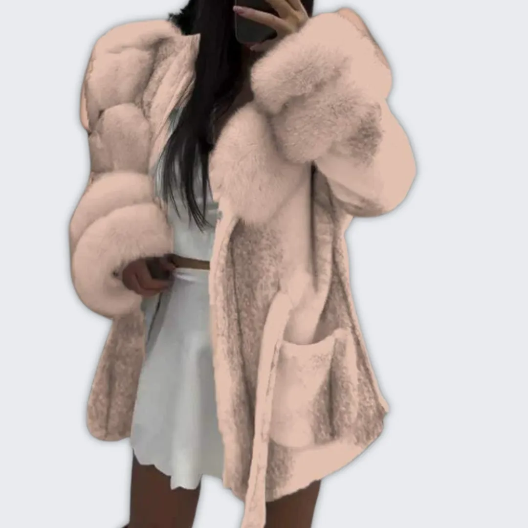 Chic Women's Faux Fur Lapel Coat for Stylish Warmth