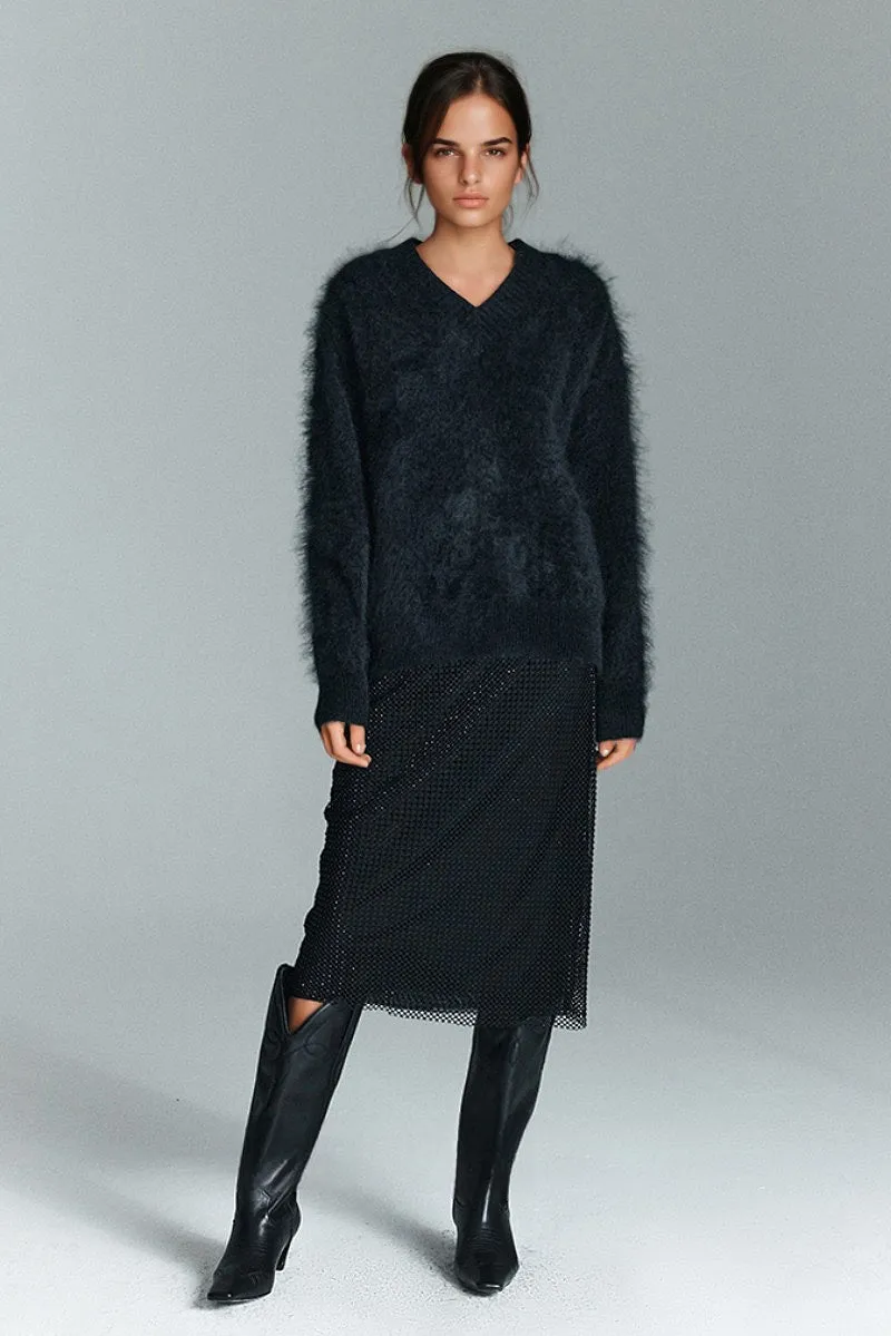 Chunky Brushed Cashmere V-Neck Pullover Sweater