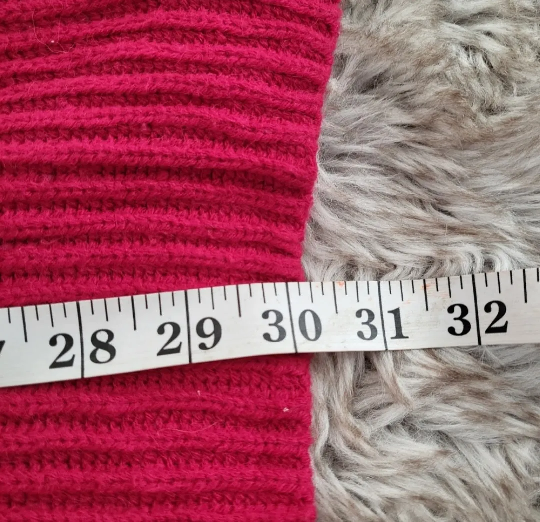 De Rotchild Knit Turtleneck Size Medium