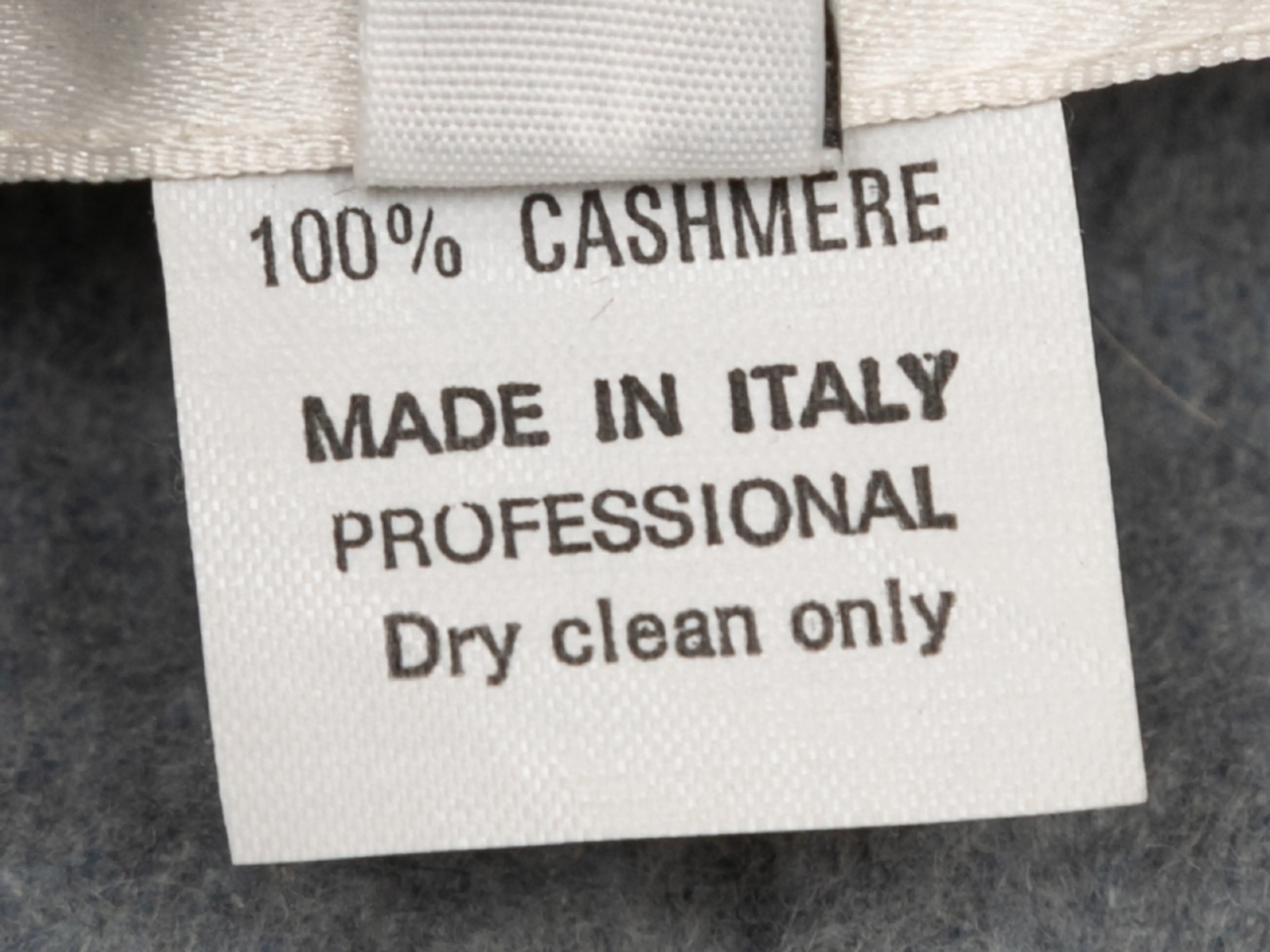 Light Blue & Grey Oscar de la Renta Wool & Cashmere Skirt Suit Size UK 4,8