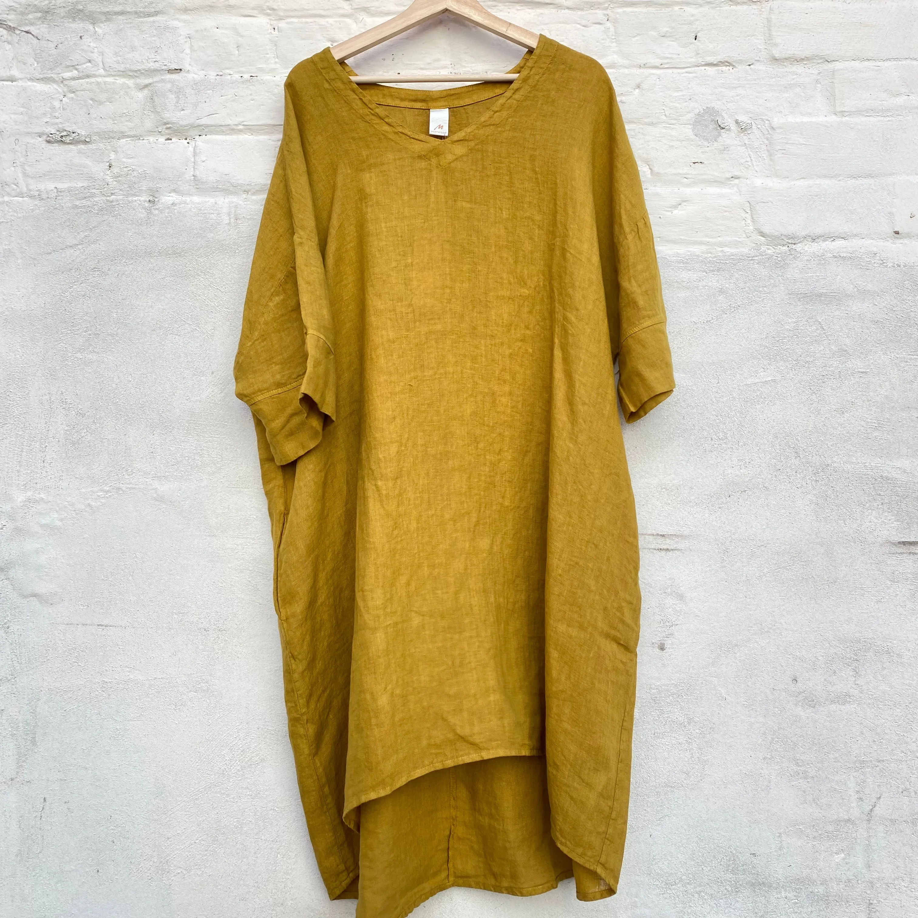 Montaigne Avril Linen V Neck