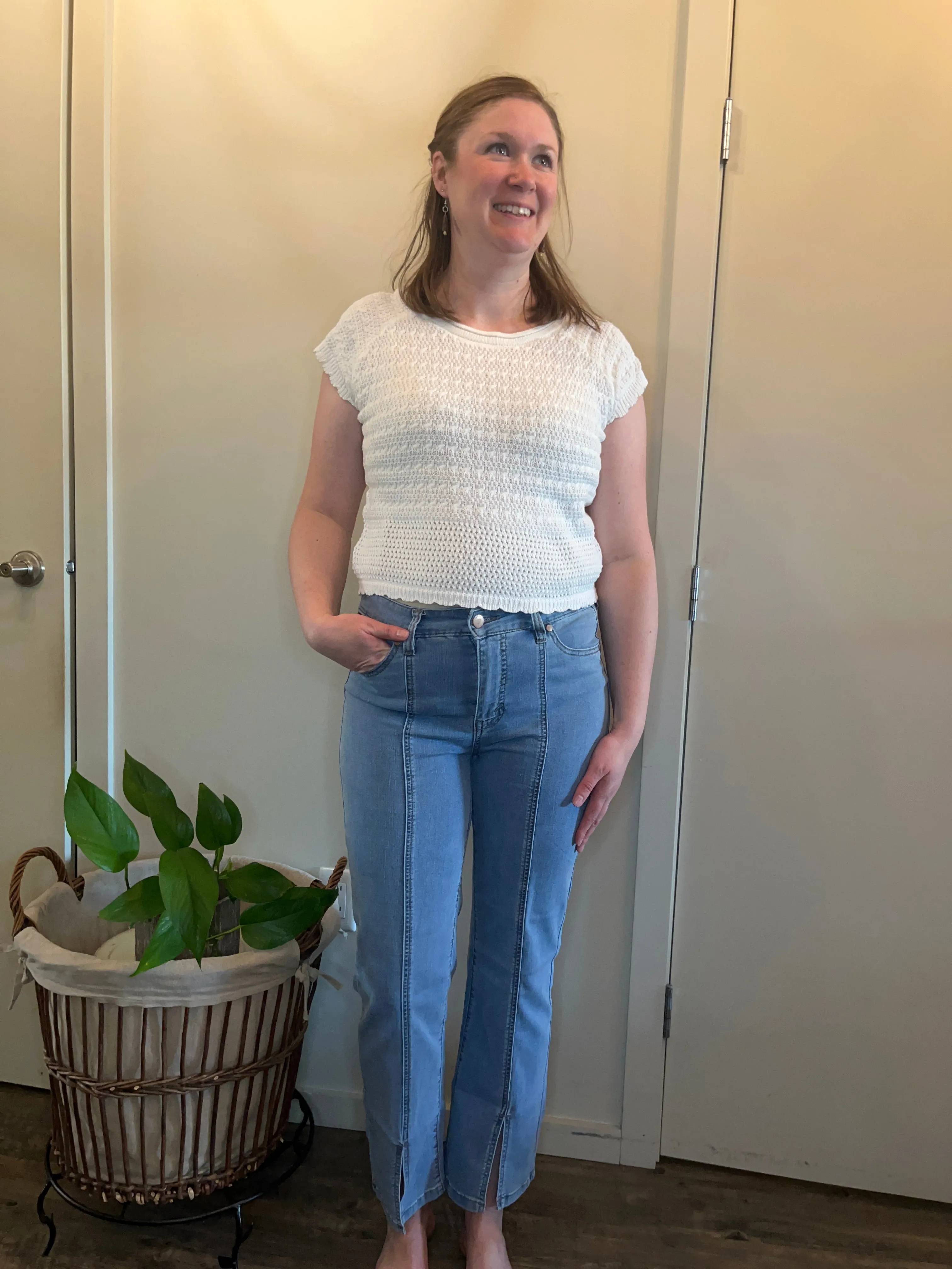 Pink Martini - 'Ayana' Cropped Knit Sweater Top