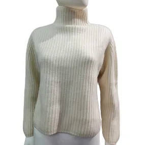 Pur Schön, naturfarbener Cashmere-Pullover mit Turtleneck