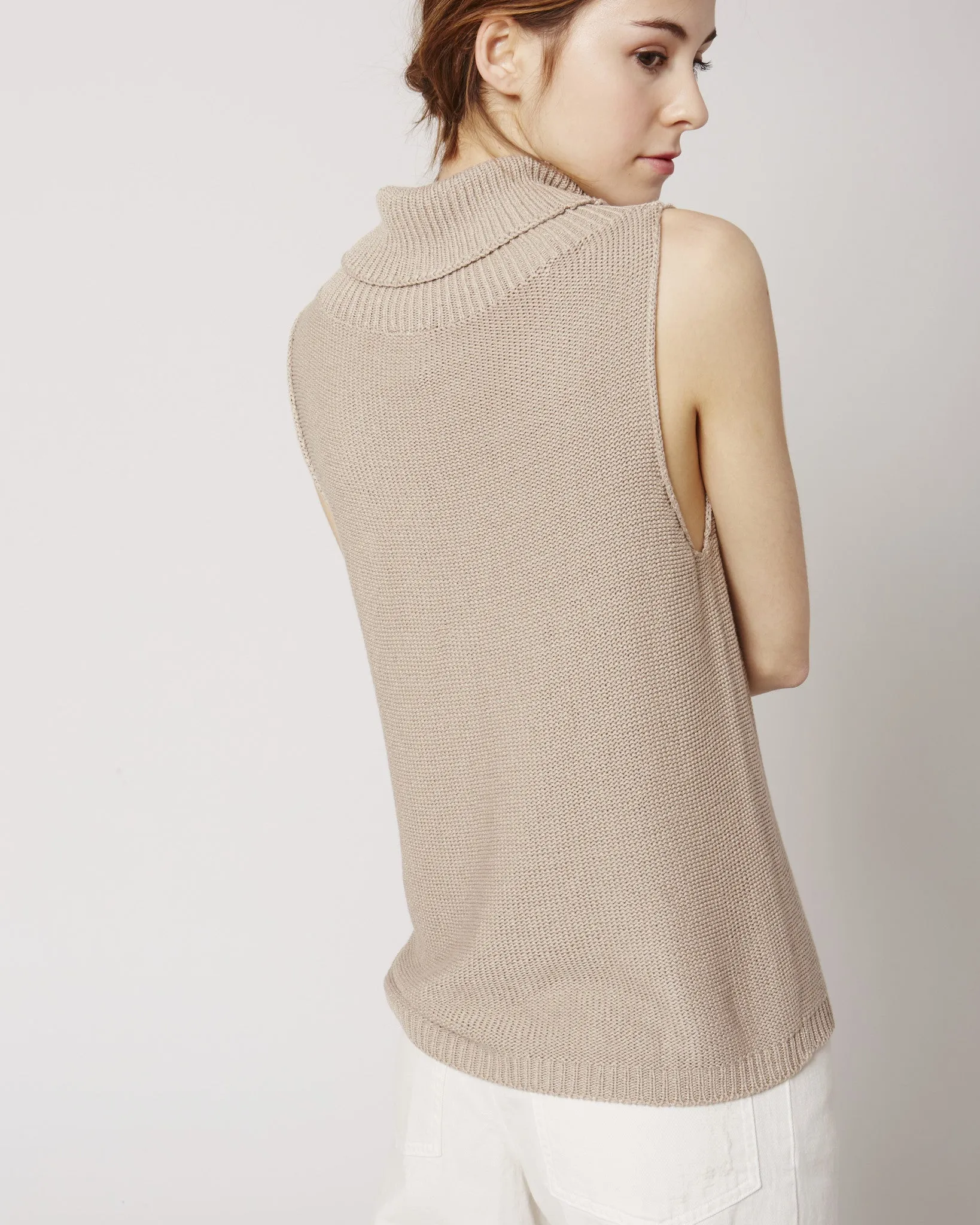 Sahara turtleneck libra