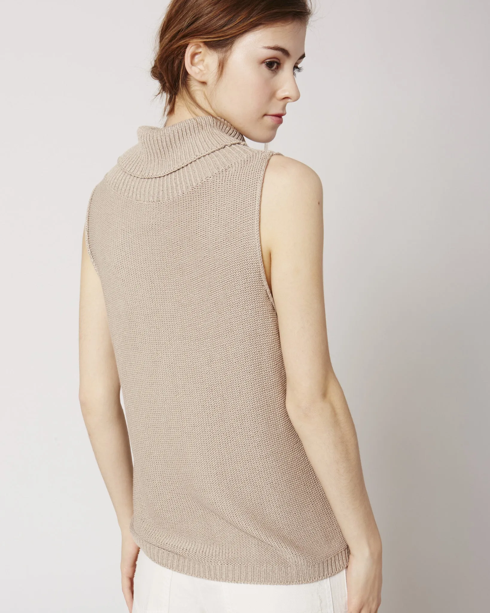 Sahara turtleneck libra