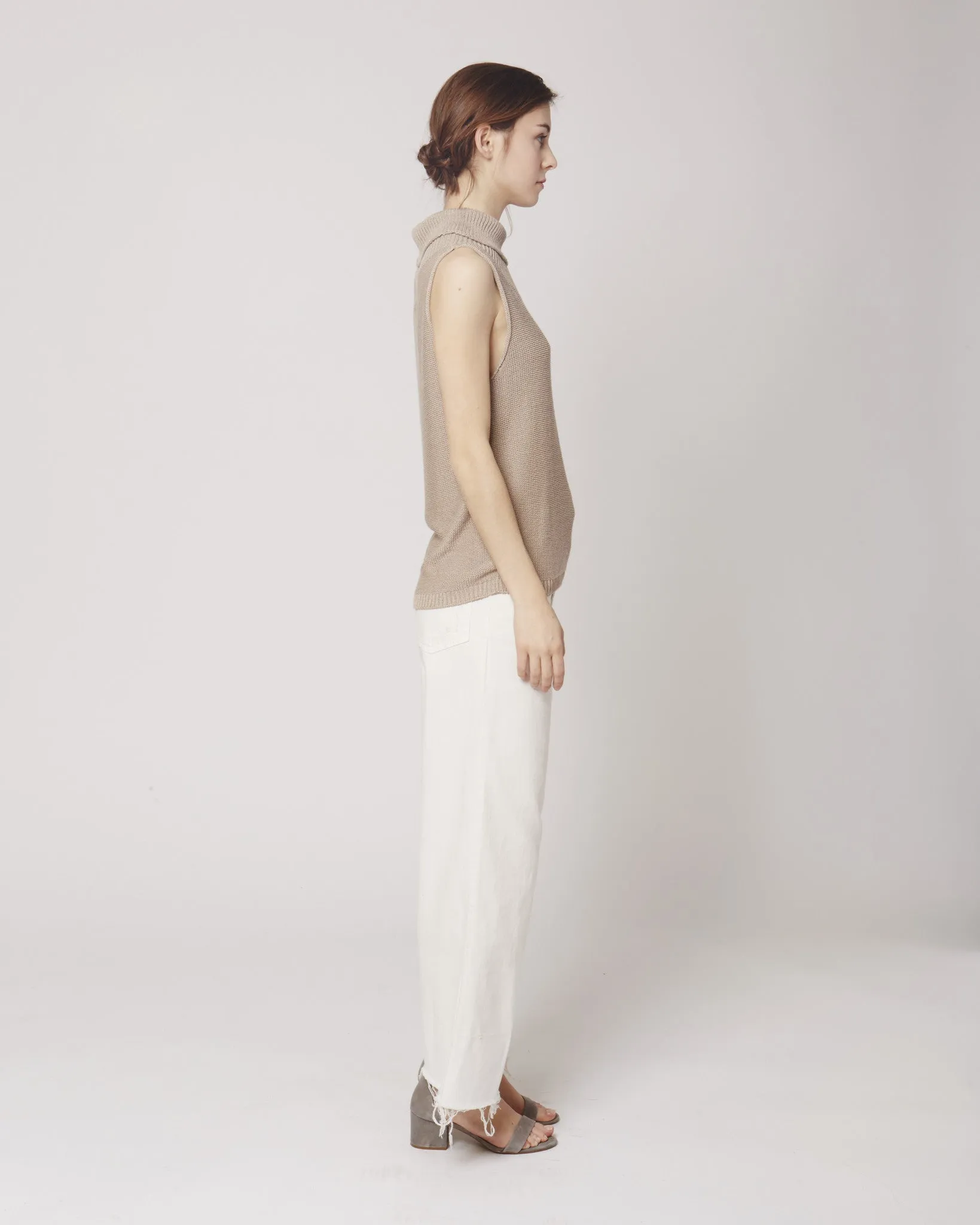 Sahara turtleneck libra