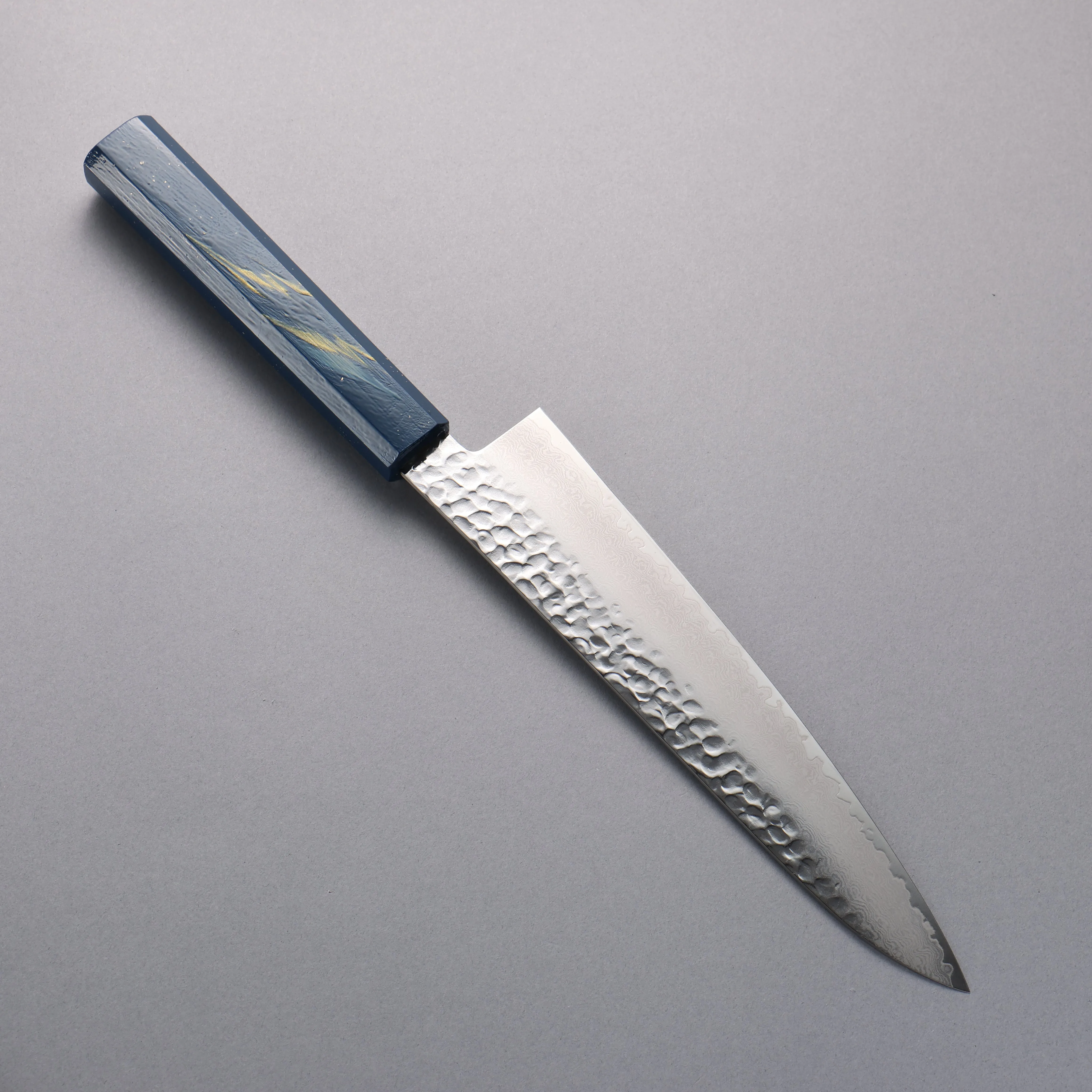 Sakai Takayuki VG10 33 Layer Damascus Gyuto 210mm Live oak Lacquered (Saiseki) Handle