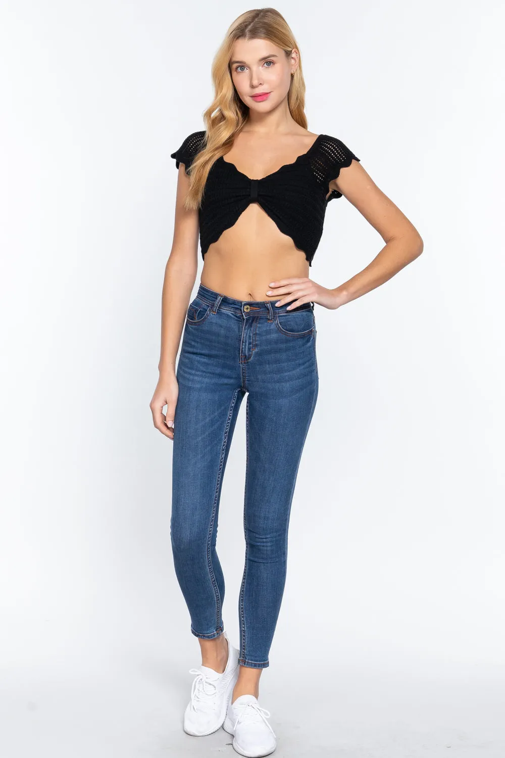 Short Sleeve V-Neck Front Knot Detail Sweater Knit Crop Top