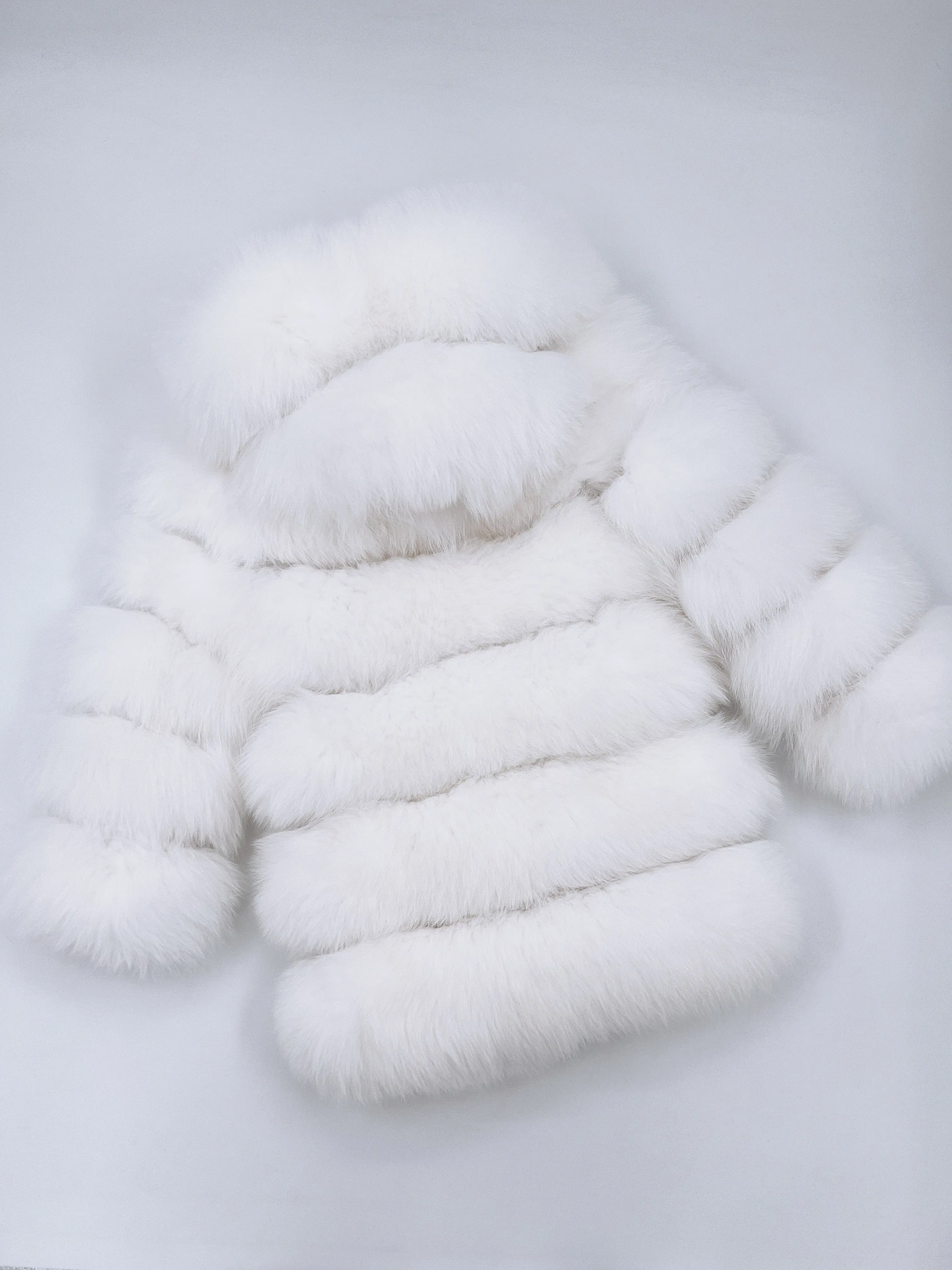 White/Ivory MI LOVES SIGNATURE ELITE COLLECTION,SUPER LUXURIOUS LONG FOX FUR COAT